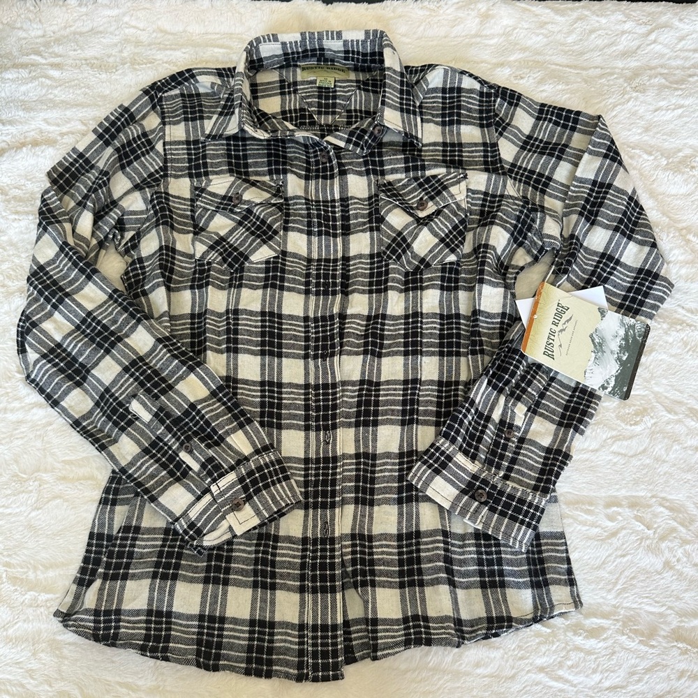 Rustic Ridge flannel Size Medium